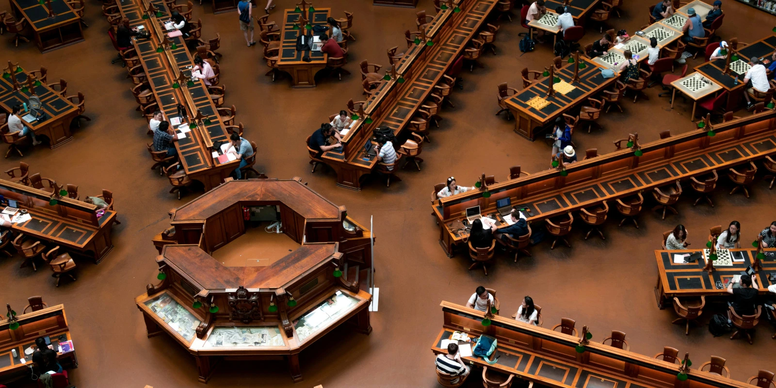 Commerce International : Compétences Développées en LEA