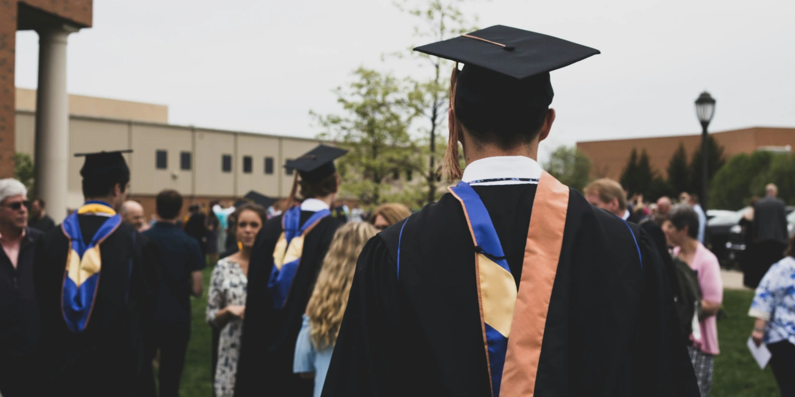 Travailler dans le Tourisme avec une Licence LEA